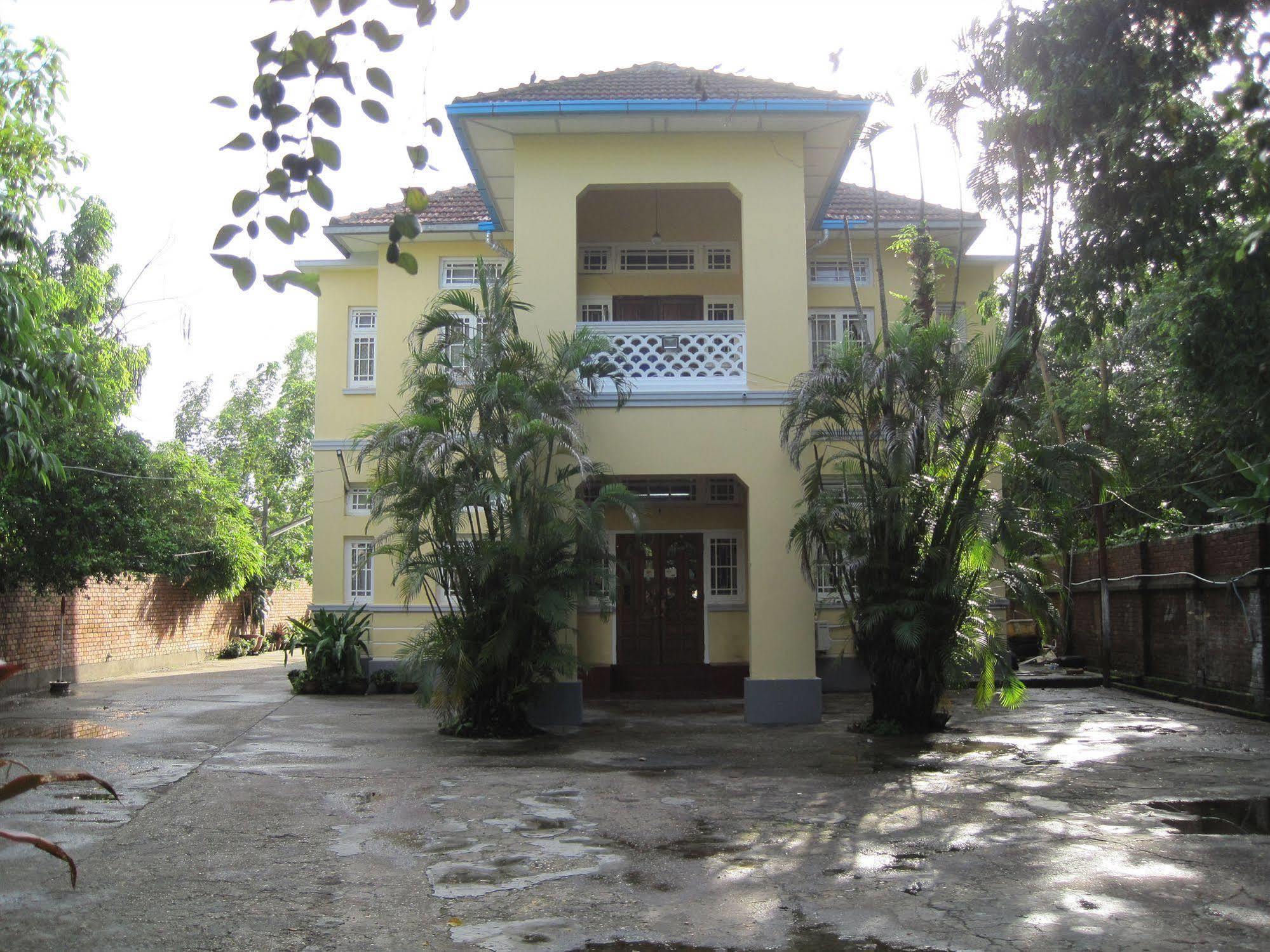 Golden Guest Inn Rangoon Eksteriør billede