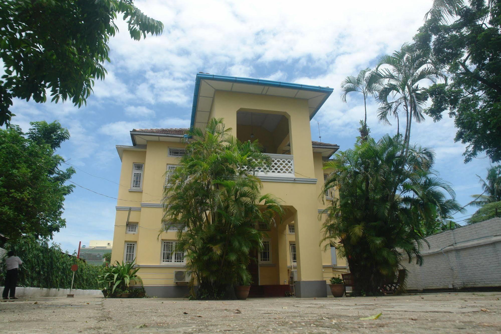 Golden Guest Inn Rangoon Eksteriør billede